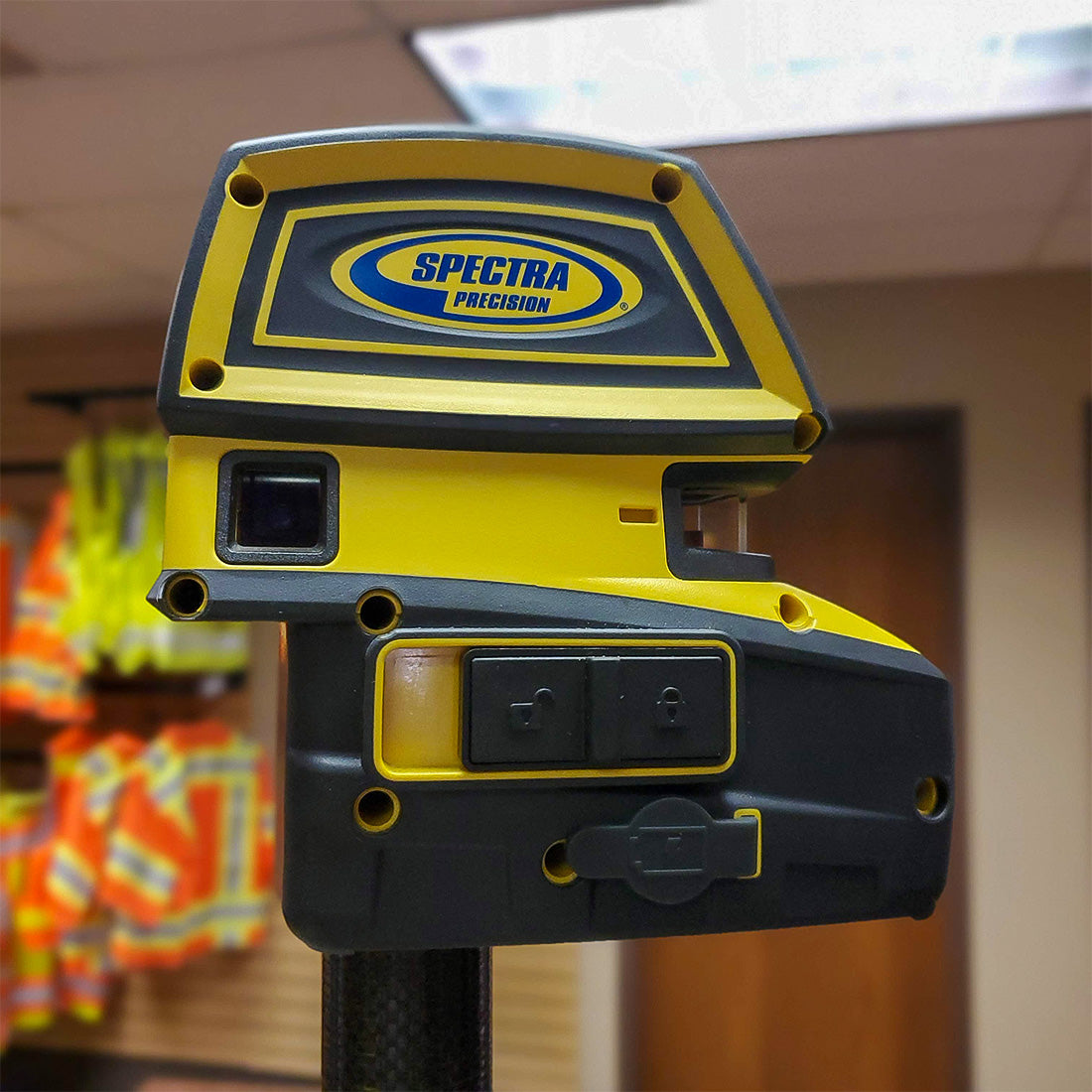 USED Levels | Laser Levels | Vectors Inc. – Vectors Inc.