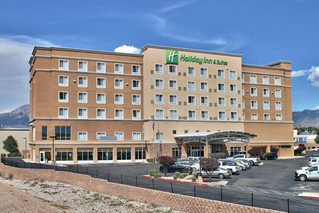 Holiday Inn & Suites Albuquerque-North I-25 Hosting 2025 User Group