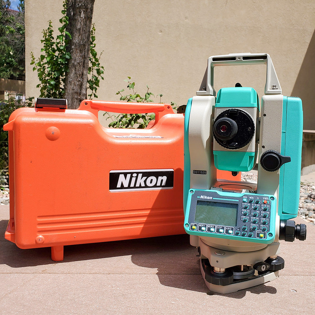 USED NPL-322+ 5" Dual Axis Total Station