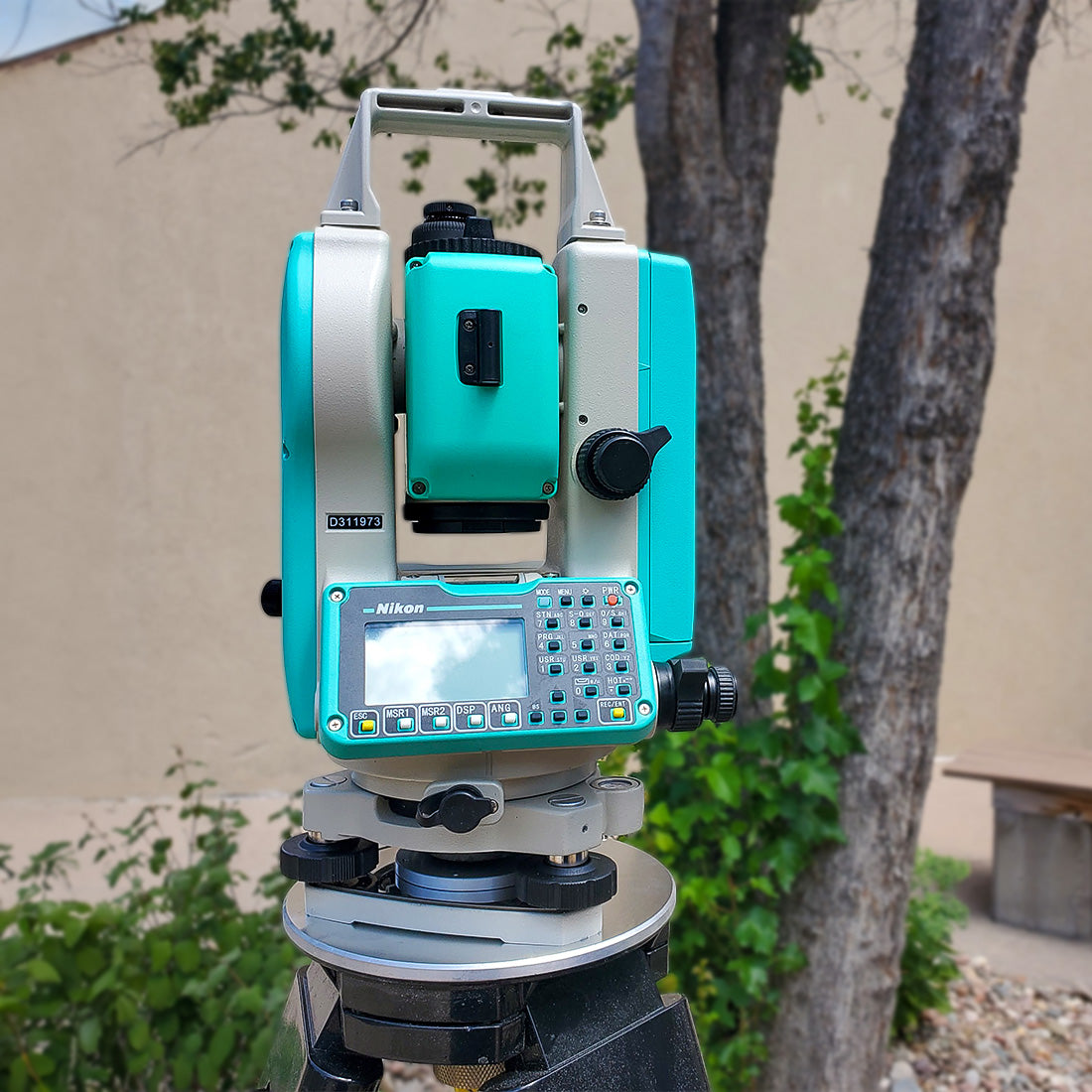 USED NPL-322+ 5" Dual Axis Total Station